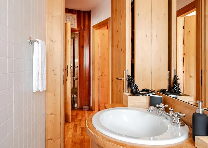 Dolce Casa Cortina Centro-ski Апартаменты